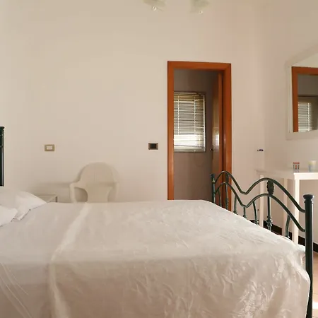 Micenci Hotel 3*